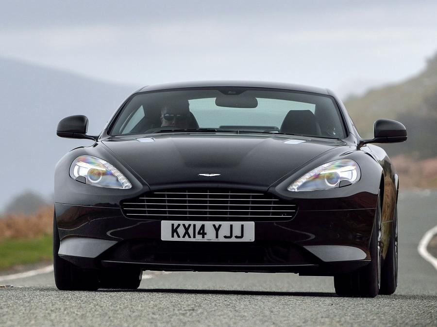  Aston Martin DB9 Carbon Black 2014 года  (UK) (фото 4 из 19)